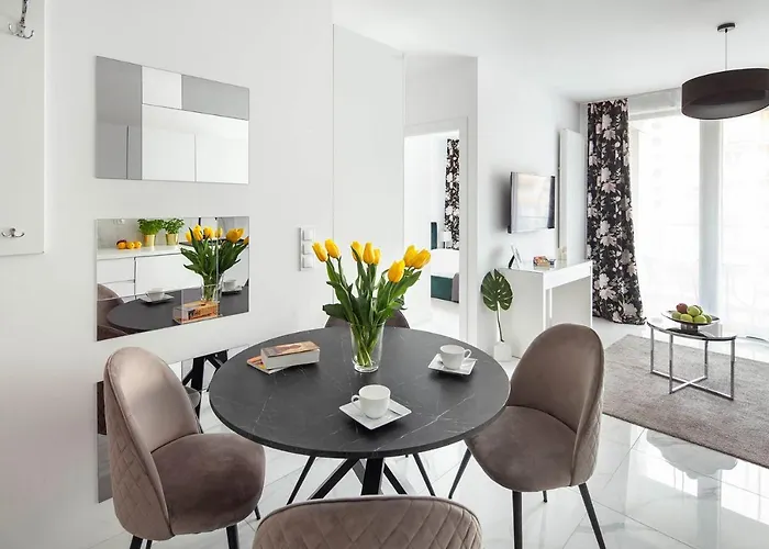 Hotel apartamentowy Sleepy3city Plac Unii 3*